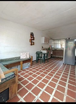 Venta Casa Prados Cagua 2h, 1b